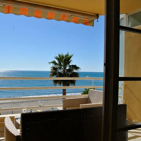 Apartamento Frente Al Mar,Primera Linea De Playa Rincon de la Victoria Exterior photo