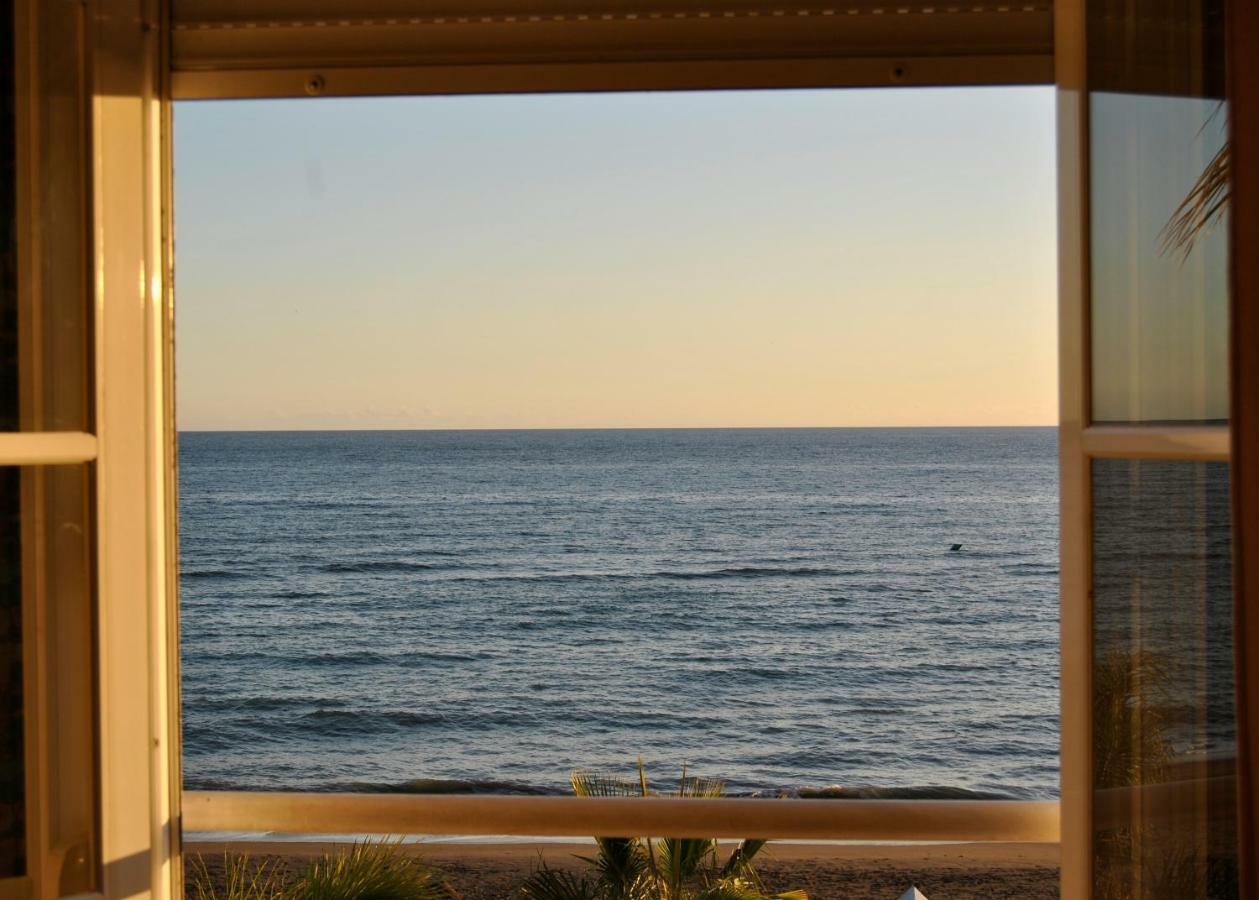 Frente Al Mar,primera Linea De Playa